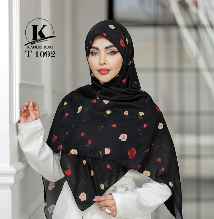 روسری نخی اسپان قواره ۱۴۰